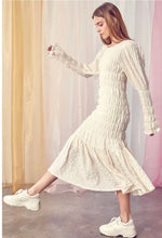 Load image into Gallery viewer, Shirred Puff Long Sleeve Maxi Dress
